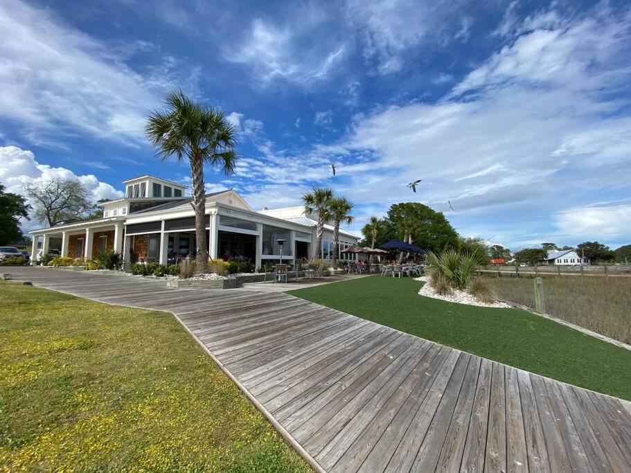 Booking Fast! Golf, Beach, And Relaxation! A Great Place For All! Calabash Zewnętrze zdjęcie